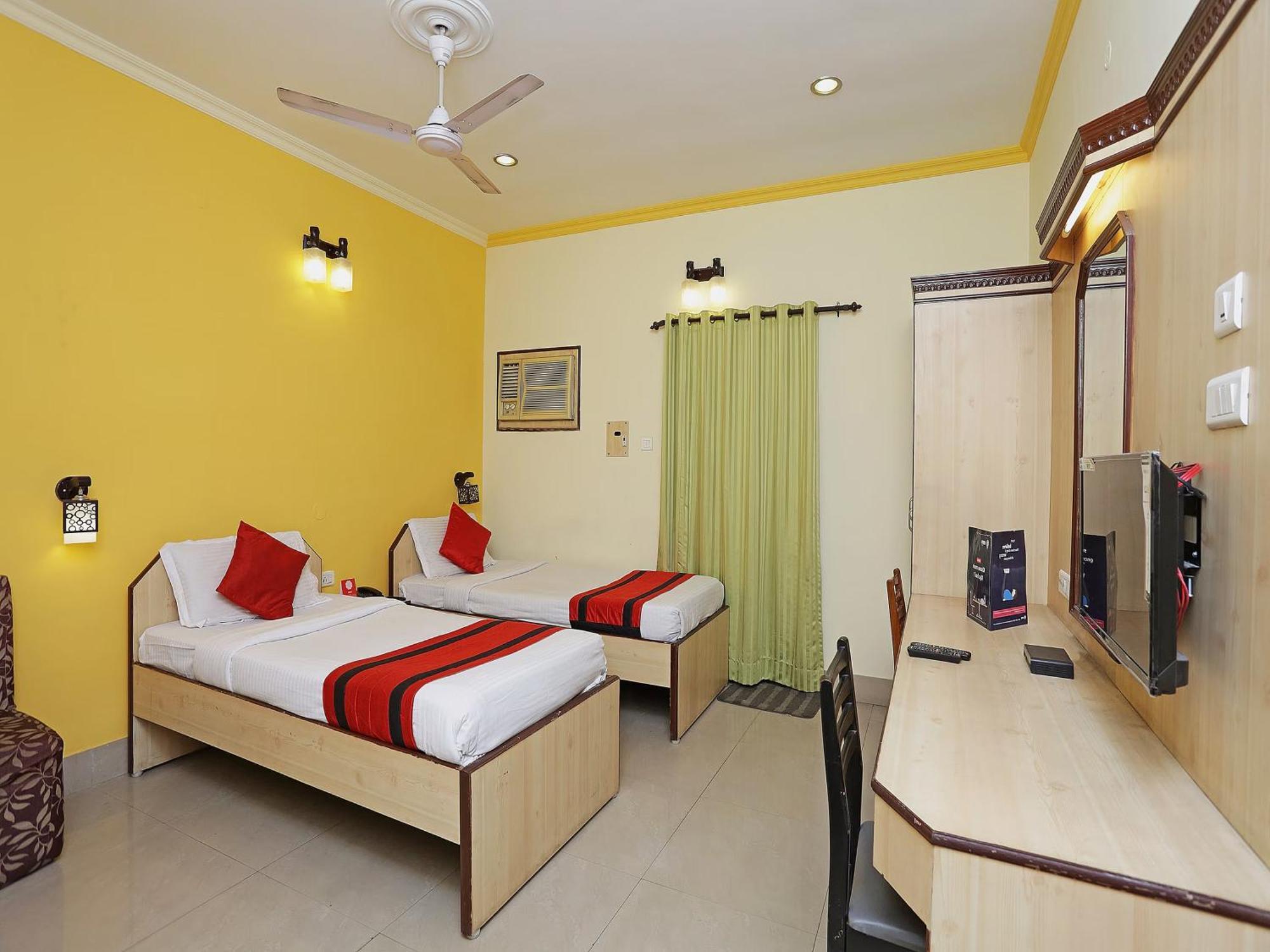 Homely Raj Kolkata Exterior photo