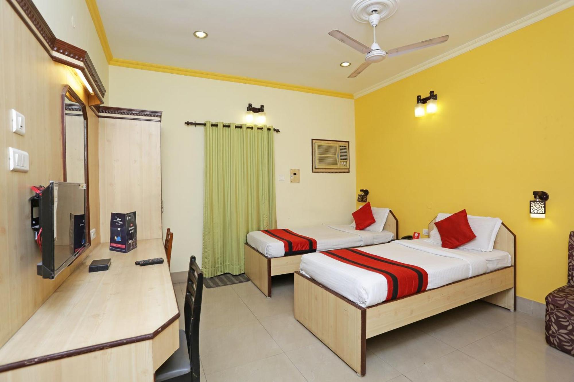 Homely Raj Kolkata Exterior photo